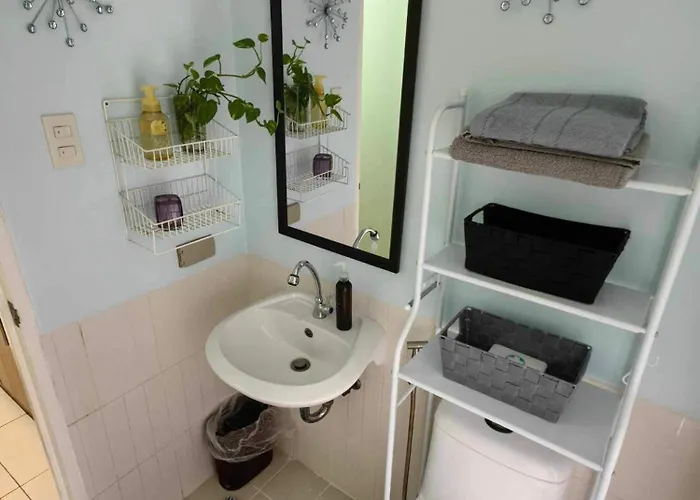 Apartment A Cozy Abode At Visayas Ave Unit 1-br Not A Studio!! *