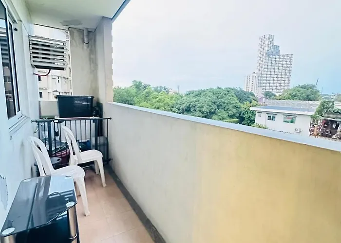 A Cozy Abode At Visayas Ave Unit 1-br Not A Studio!! *