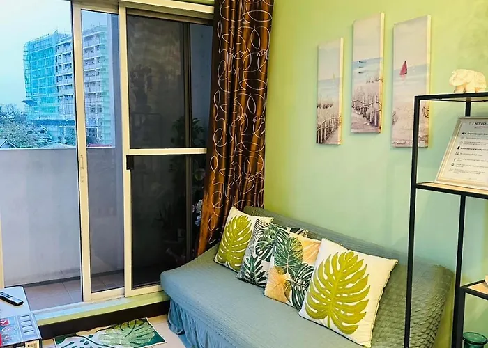 A Cozy Abode At Visayas Ave Unit 1-br Not A Studio!! *